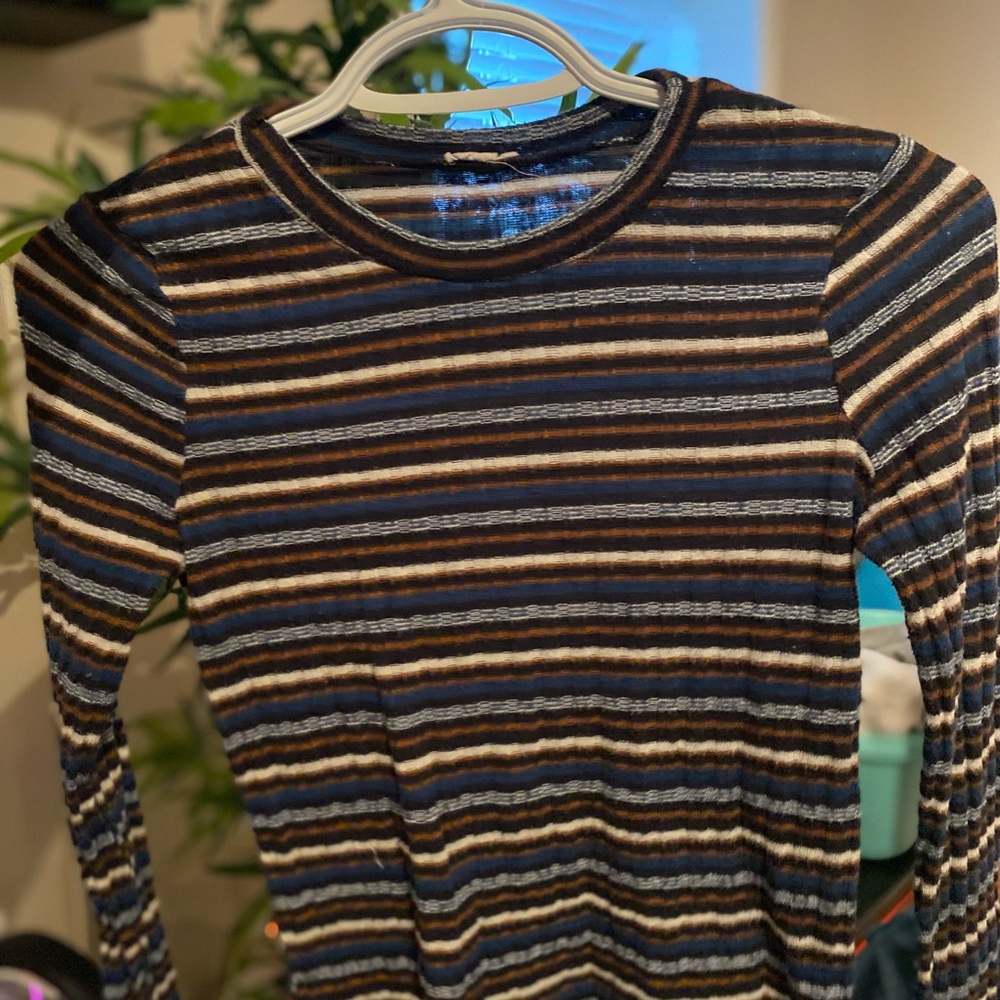 A stripped navy blue long sleeve shirt #trendy #blue #longsleeve #casual